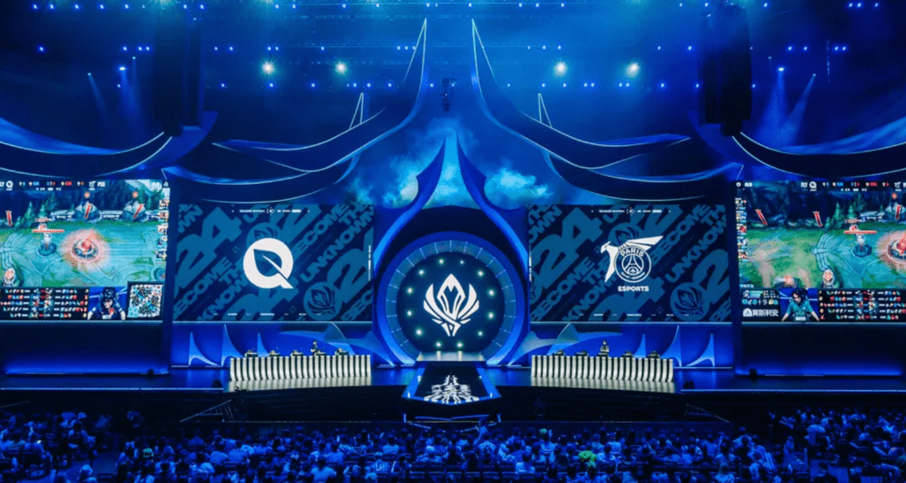 “乌龟战术”引热议:LLL战队凭借扎实防守逆转强敌。